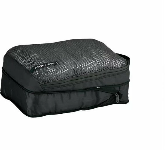 Kube paketimi Eagle Creek Reveal Expansion Cube S EC0A48ZB010, e zgjerueshme, 18 x 25.5 x 8–14 cm, e zezë