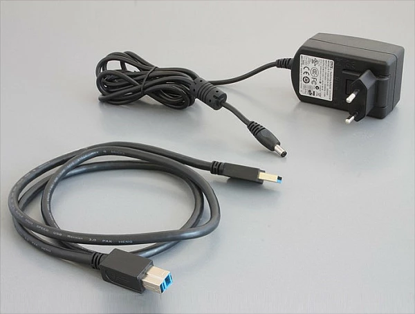Docking station DeLOCK 87568, USB-A/USB-B, HDMI + DVI, Gigabit LAN, 7x USB, bardhë/zi