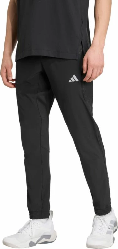 Pantallona sportive për meshkuj adidas Tech Apparel JM8135, të zeza