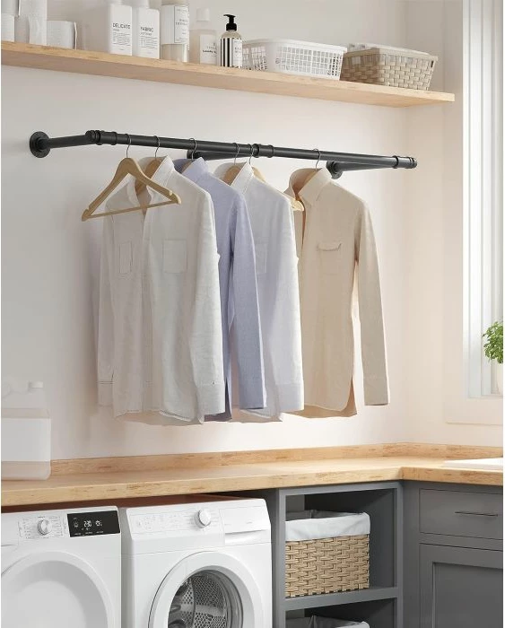 Varëse rrobash murale SONGMICS HSR104B01 170 cm, kapacitet 68 kg, e zezë, set me aksesorë