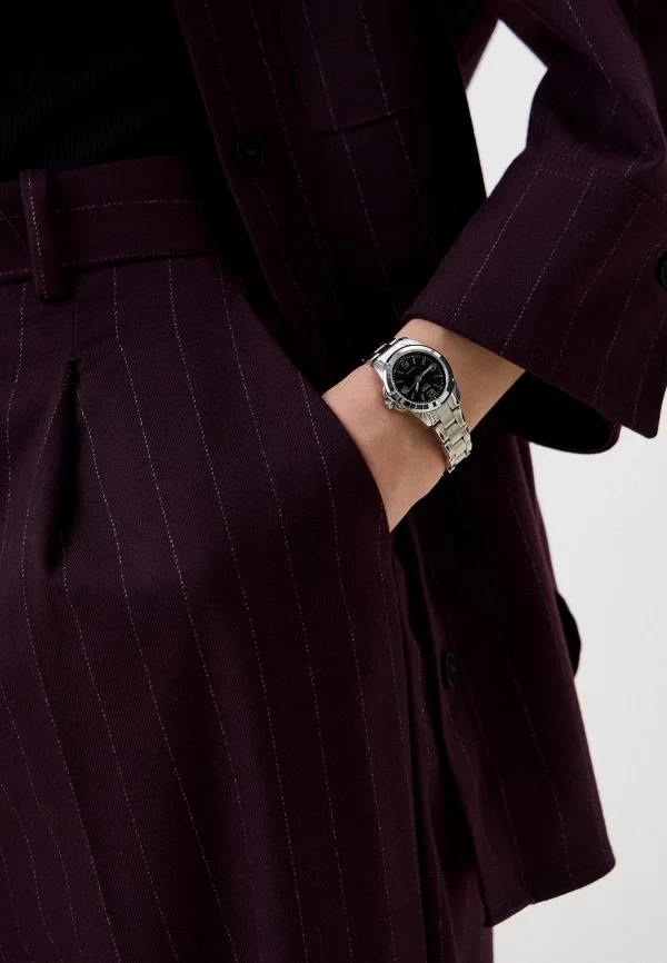 Orë dore Casio LTP-1215A-1A, e argjendtë/zezë