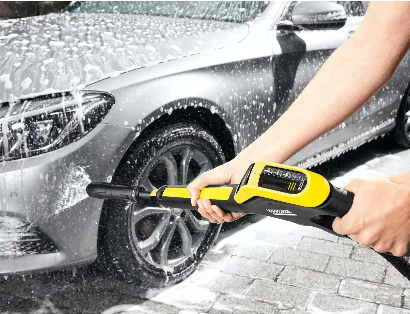 Pastruese me presion të lartë, Karcher K 4 Power Control (1.324-030.0), 130 bar 1800 W, zorrë 8 m, Plug 'n' Clean, e verdhë/zezë