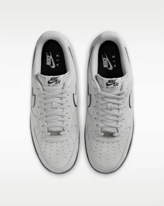 Atlete meshkuj Nike Air Force 1 '07 LV8 HQ1966-001 [Madhësia: 42]
