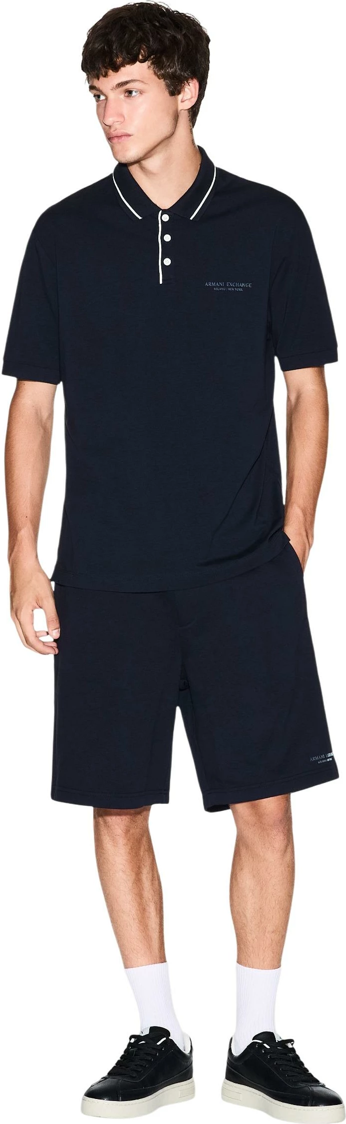 Shorce për meshkuj Armani Exchange XM001300 AF20934, blu e errët [Madhësia: XS]