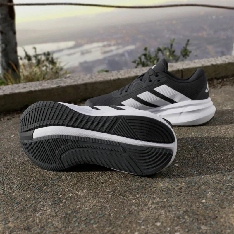 Atlete për femra adidas, të bardha [Madhësia: 39 1/3]