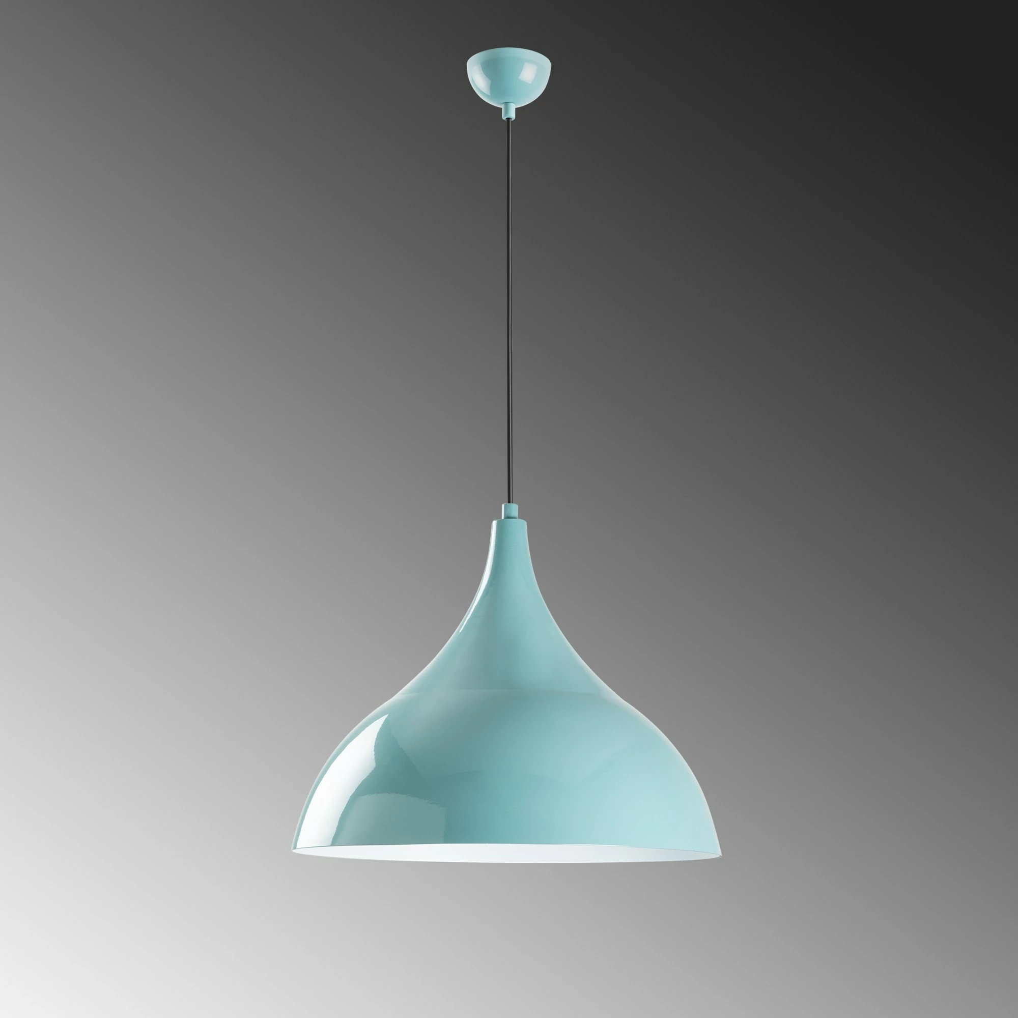 Llambë tavani Opviq, Bitlisim, ngjyrë turquoise