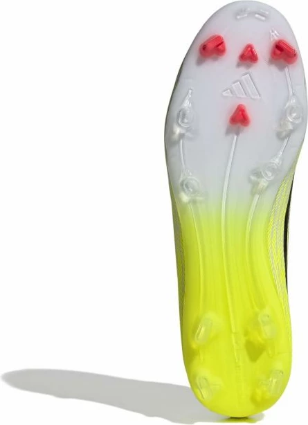 Atlete futbolli adidas, meshkuj [Madhësia: 41 1/3]