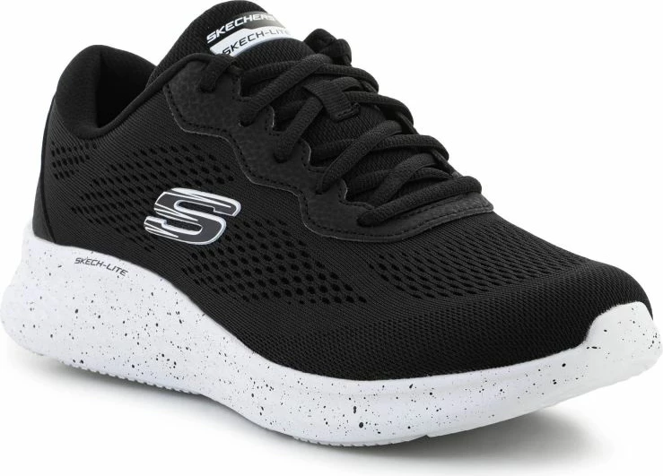 Atlete Skechers për femra, të zeza