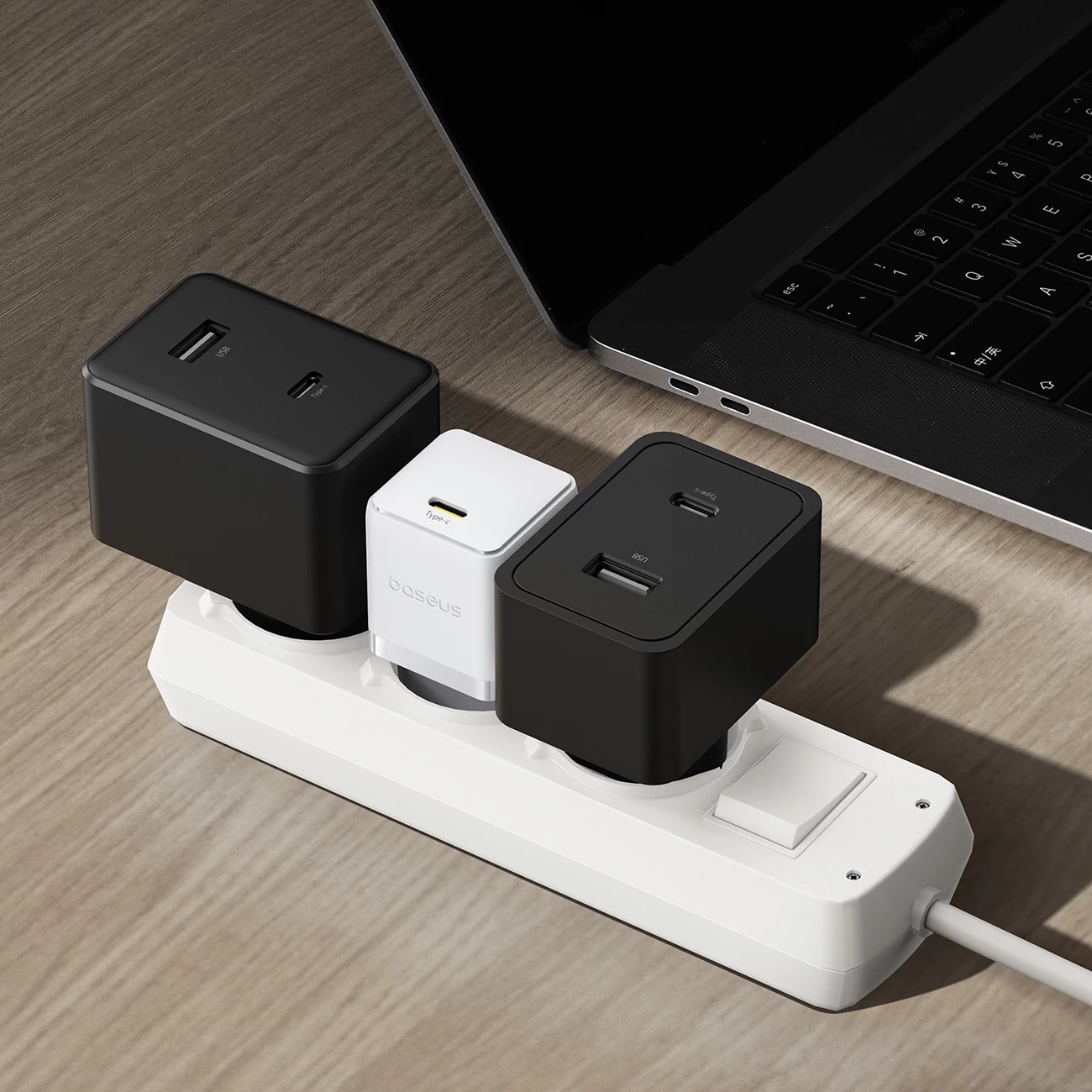 Karikues muri Baseus Palm 20W, USB-C, i bardhë