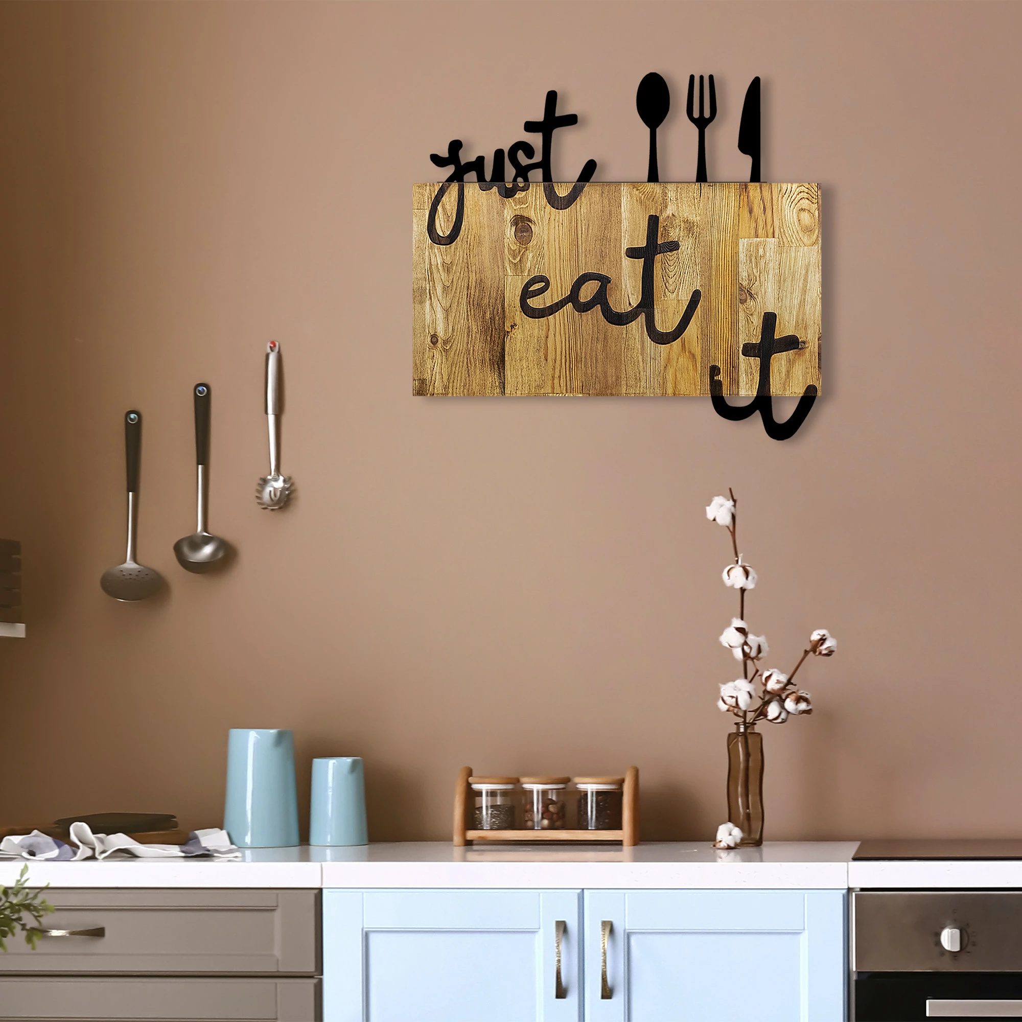 Aksesor dekorativ prej druri për mur, Wallity, Just Eat It, ngjyrë arre dhe e zezë, 58x3x52cm