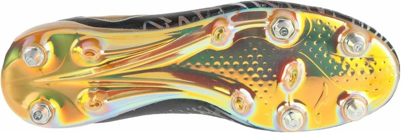 Atlete futbolli Joma, për meshkuj dhe femra, të zeza