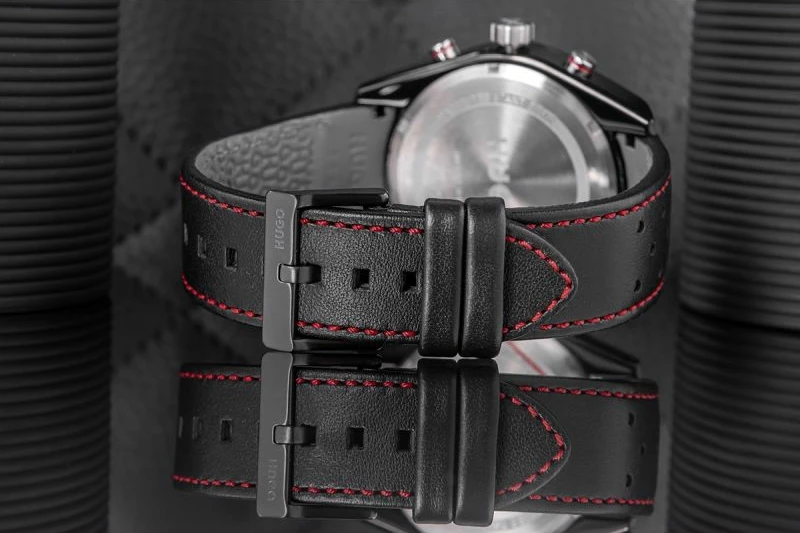 Orë dore për meshkuj Hugo, e zezë