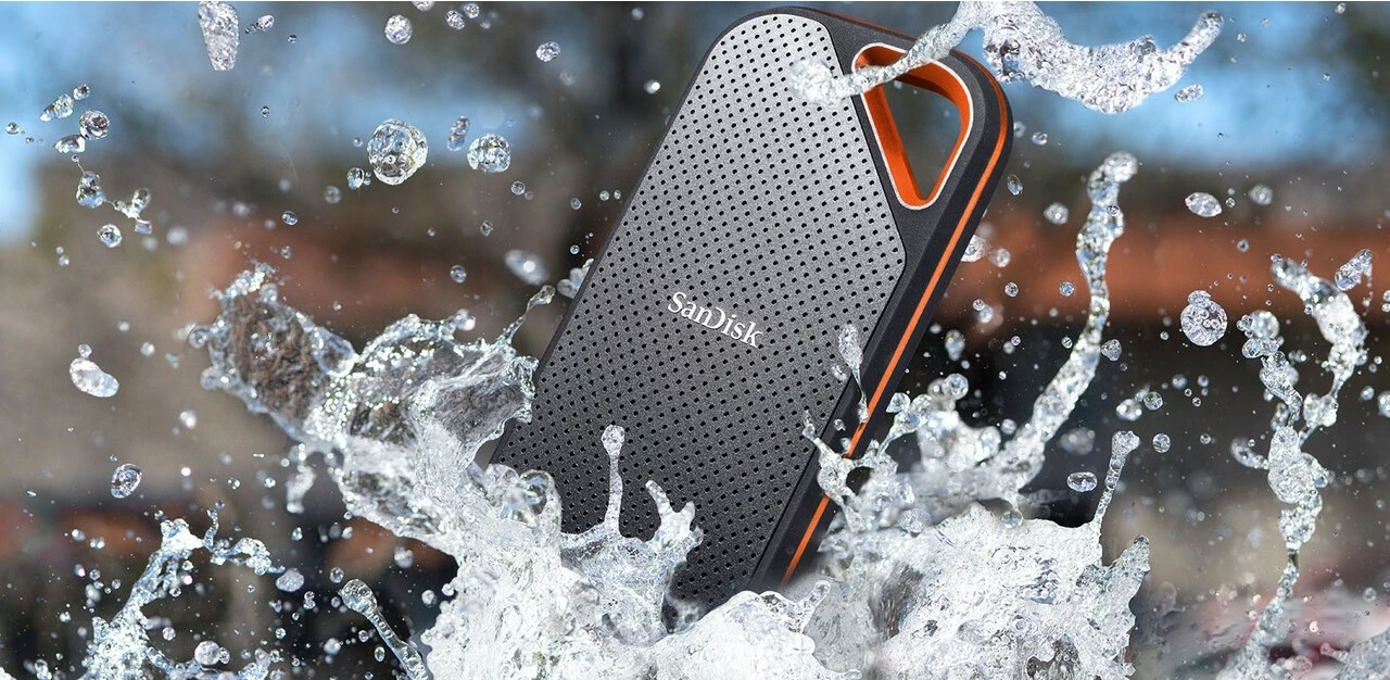 SSD portabël SanDisk Extreme PRO, 2 TB, USB Type-C, 3.2 Gen 2, 2000 MB/s, Mbrojtje me fjalëkalim, E zezë