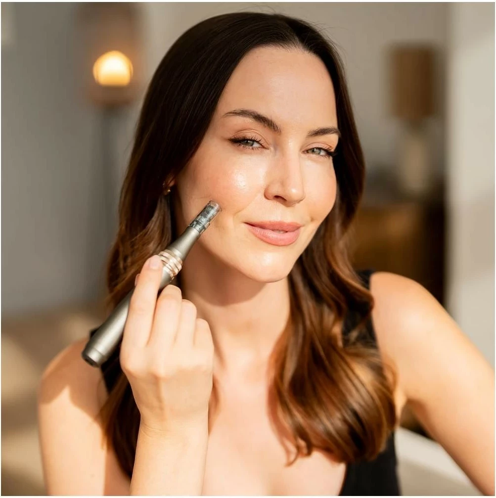 Pajisje mezoterapie me mikrogjilpëra Beautifly RevitaDerm PRO, gri