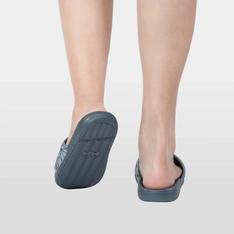 Papuqe femra Helly Hansen W HH SLIDE 11715 601