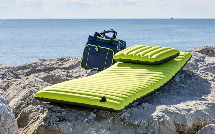 Dyshek ajri kampingu BRUNNER AlveoBed 0412027N 220x75 cm, jeshil