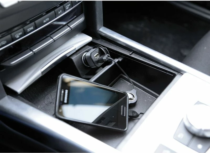 Mbushes Usb 12/24v Auto Fastcharge