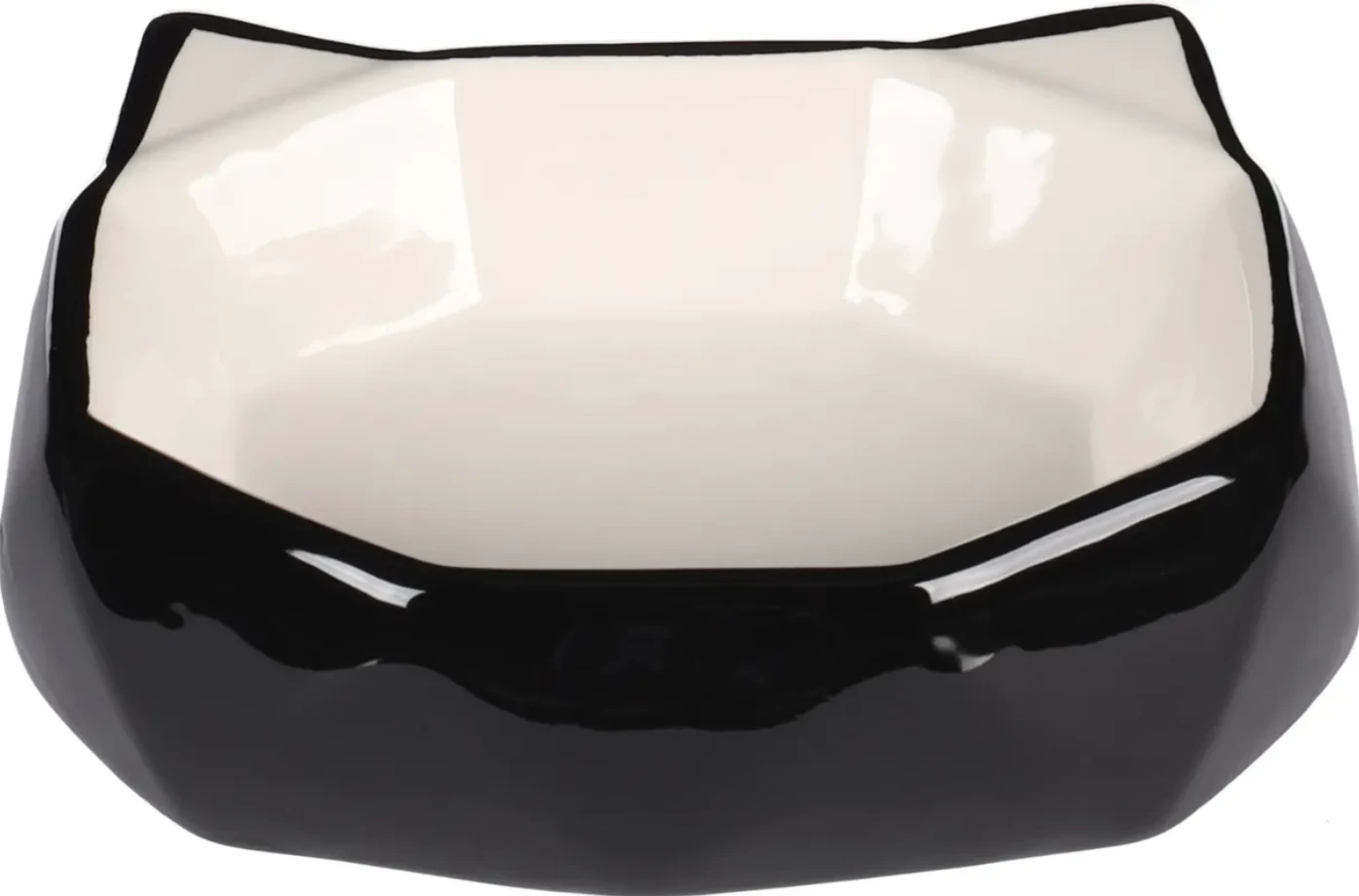 Tasi për ushqim dhe uj për mace 