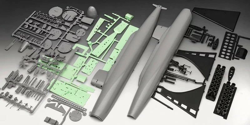 Model plastik anije nëndetëse Revell S.S.B. Abraham Lincoln, 1:253, 158 pjesë