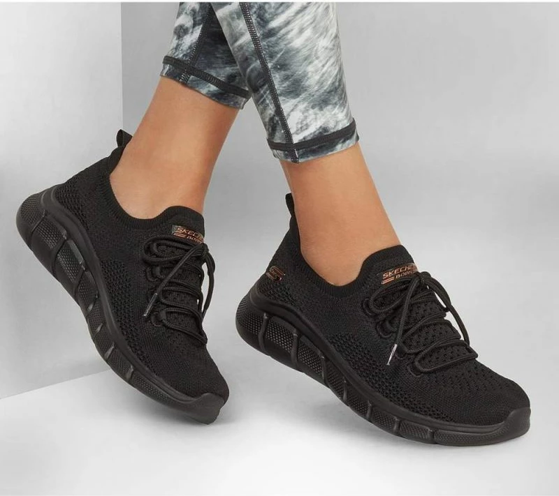 Atlete femra Skechers, të zeza [Madhësia: 36]
