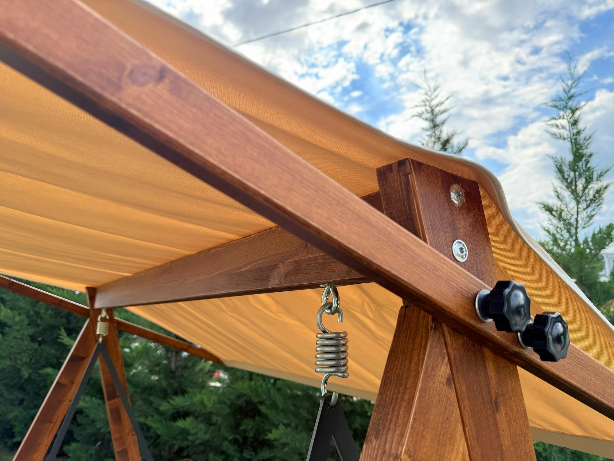 Karrige lëkundëse treshe për kopsht, ngjyrë deve, Skye Decor, Riva 2100