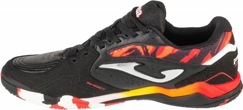 Atlete futbolli Joma për meshkuj, të zeza