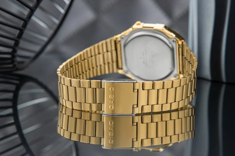 Orë dore unisex Casio vintage, ari