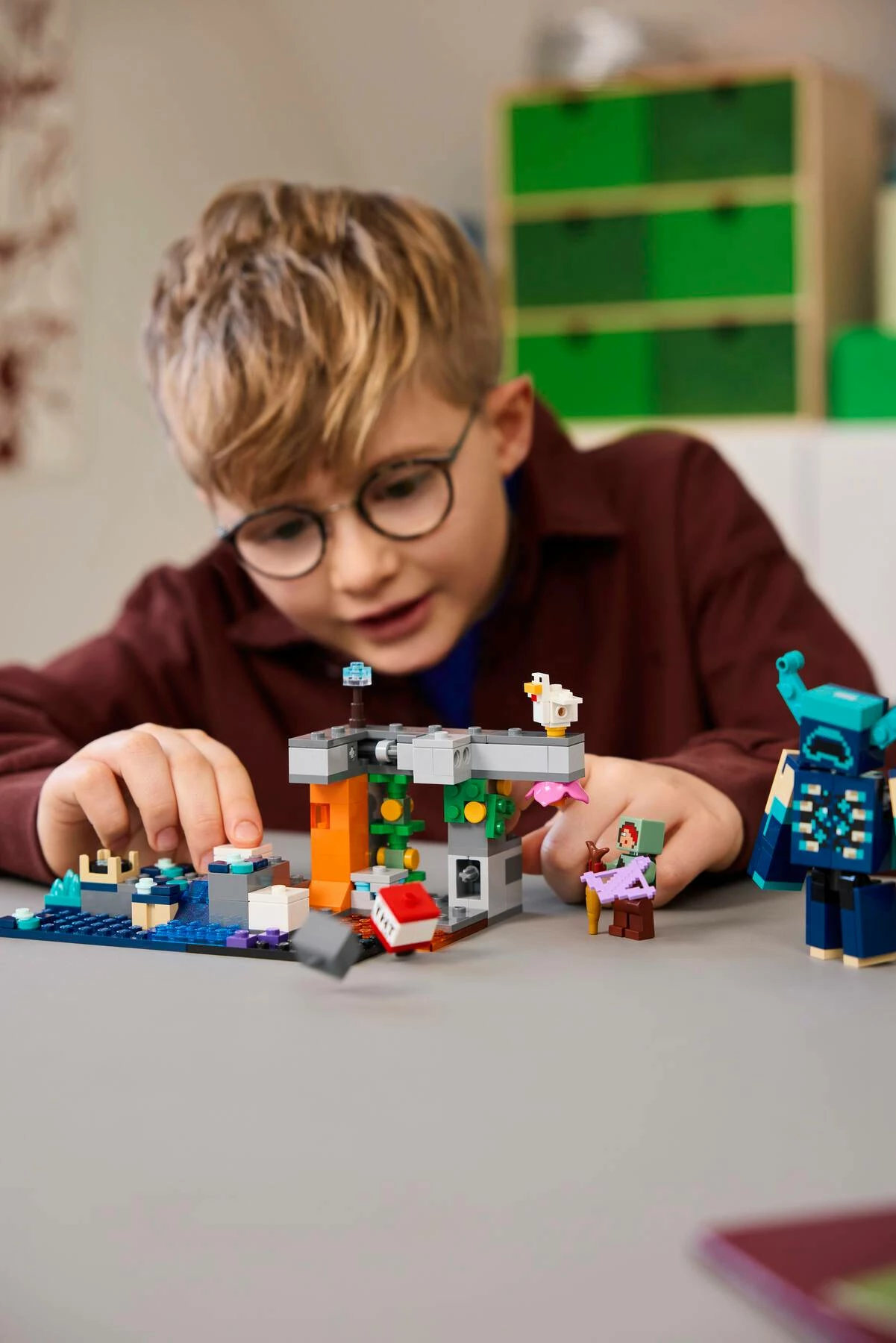 Set LEGO Minecraft The Warden Encounter 21274, 238 pjesë