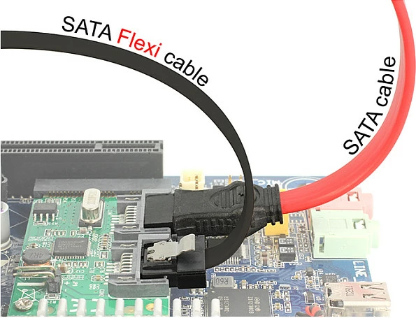 Kabllo SATA III DeLOCK 83838, 0.1 m, SATA 7-pin M/M, ultra fleksibile, e zezë