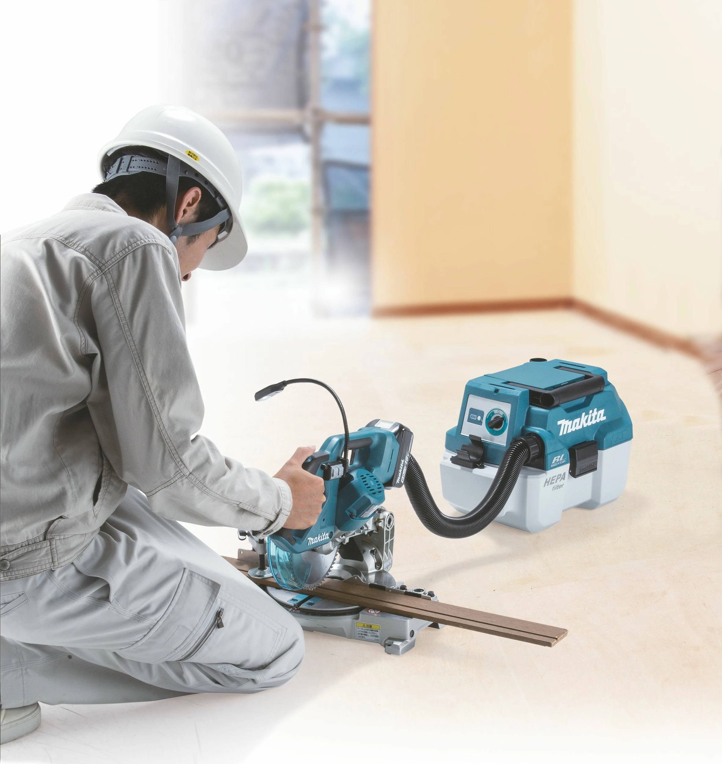 Fshesë industriale Makita DVC750LZX1, 7.5L, pa thasë, HEPA, me bateri, e thatë/lagësht, pa bateri e karikues