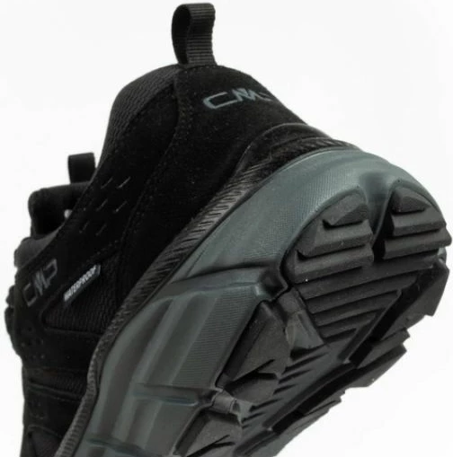 Atlete për meshkuj CMP, të zeza