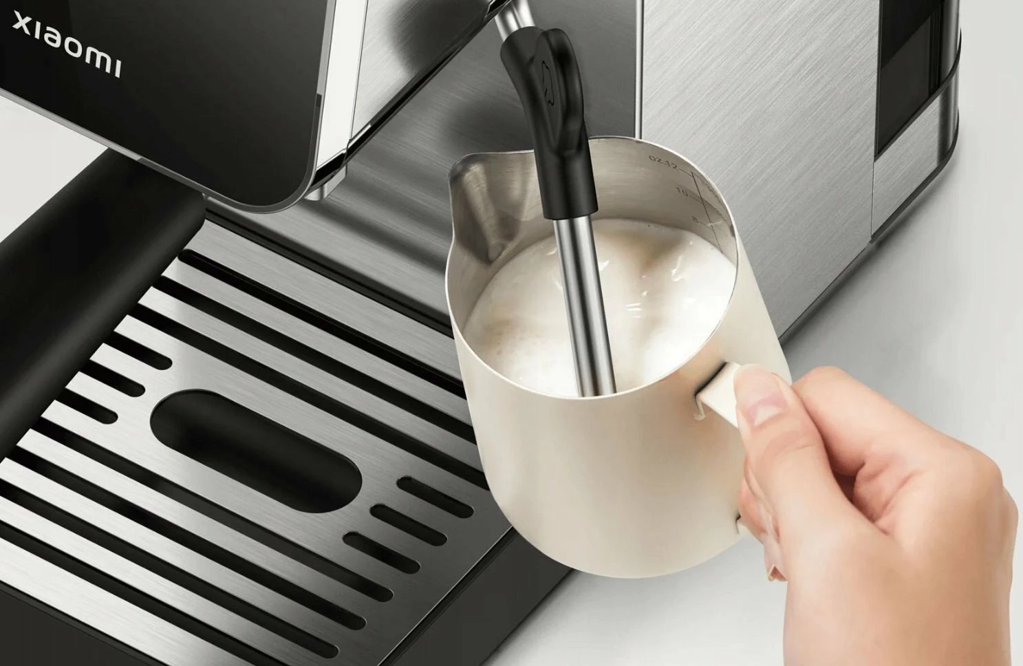 Aparat espresso gjysmë-automatik Xiaomi Semi-automatic Espresso Machine EU 62204 1350W 900ml 20 bar, argjendtë