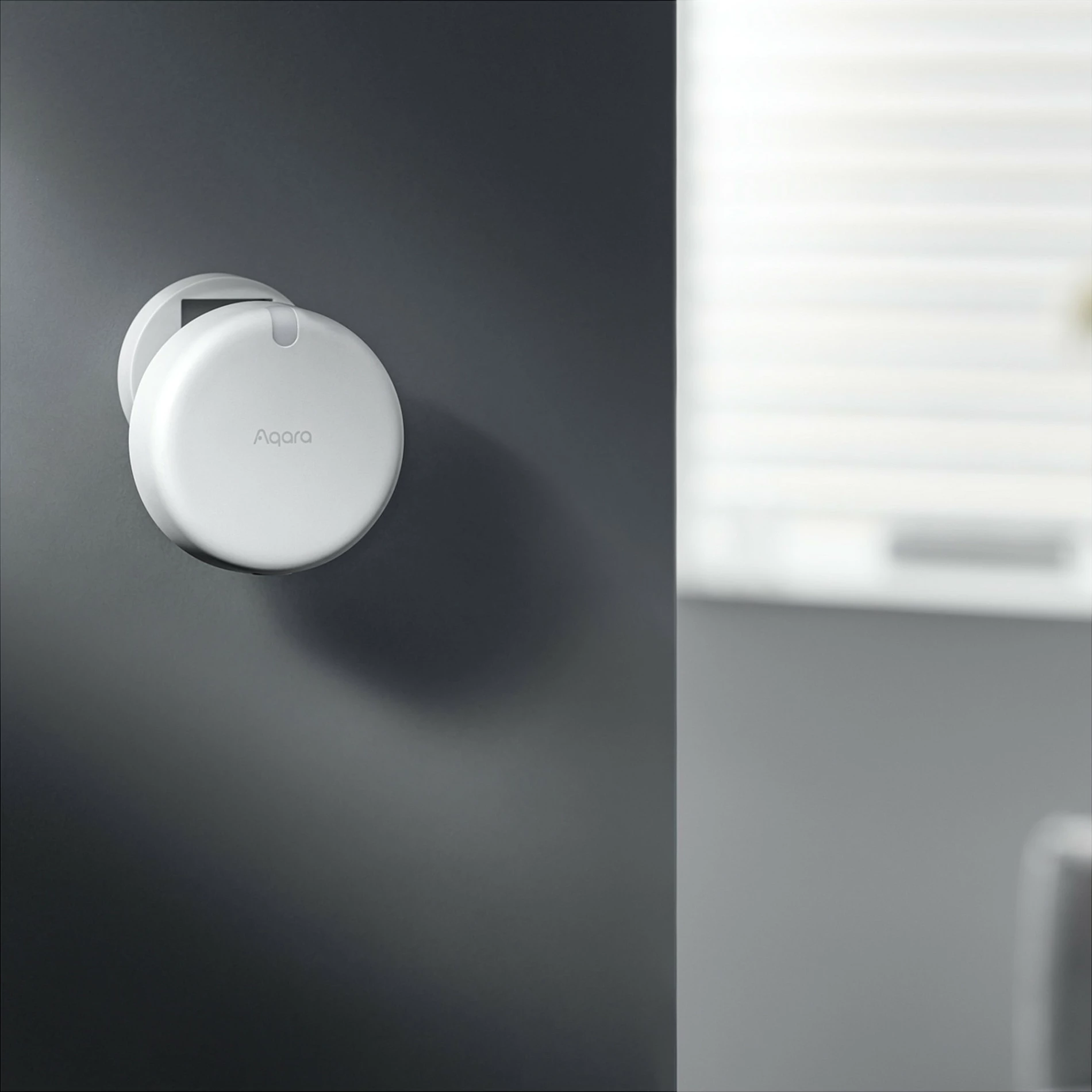 Sensor prezence Aqara FP2 (PS-S02D), Wi‑Fi, IPX5, me sensor drite dhe levizje, i bardhë