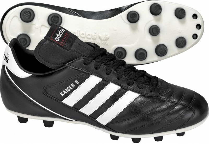 Atlete futbolli për meshkuj adidas, të zeza
