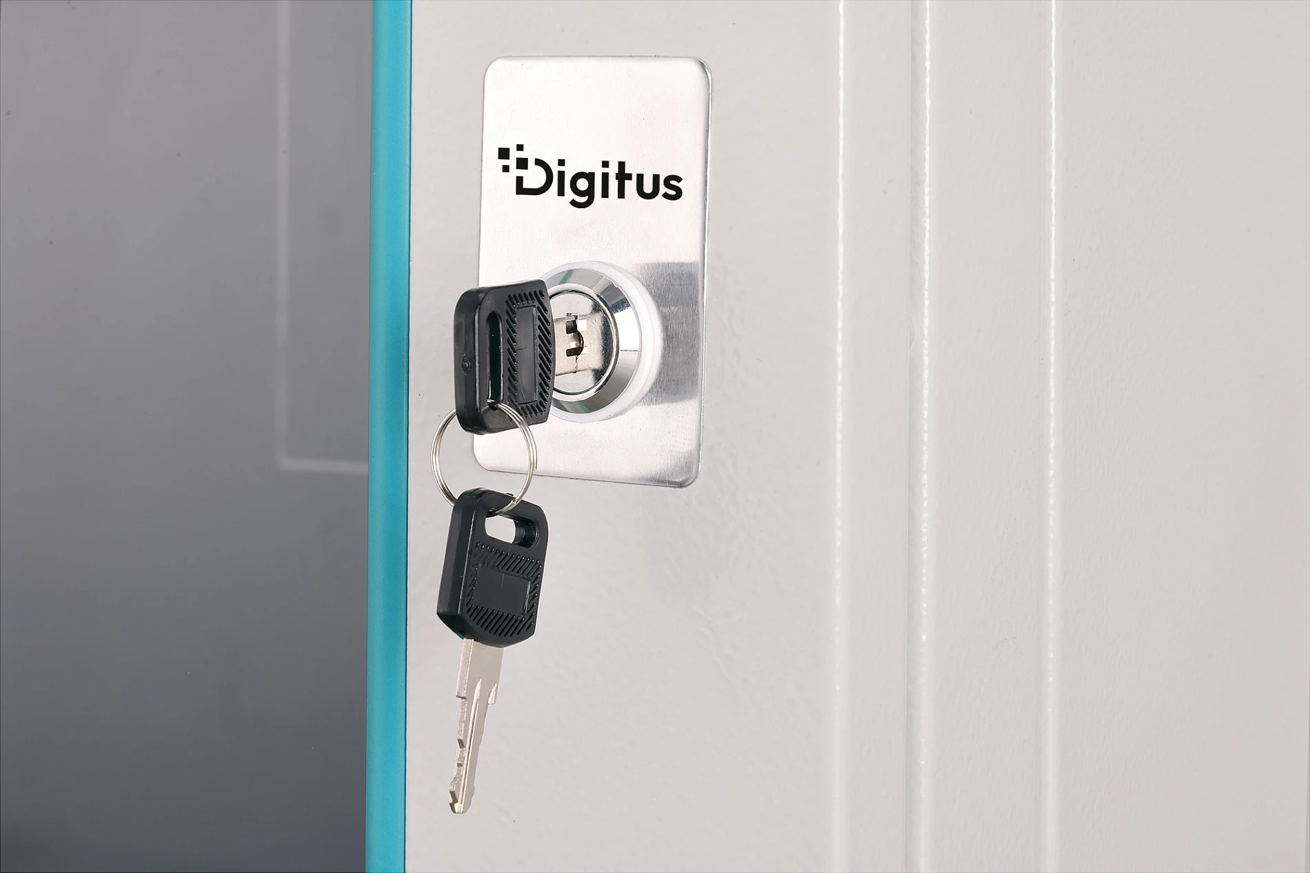 Kabinet rrjeti muror Digitus Dynamic-N 9U, 600x450mm, derë xhami, gri e çelët