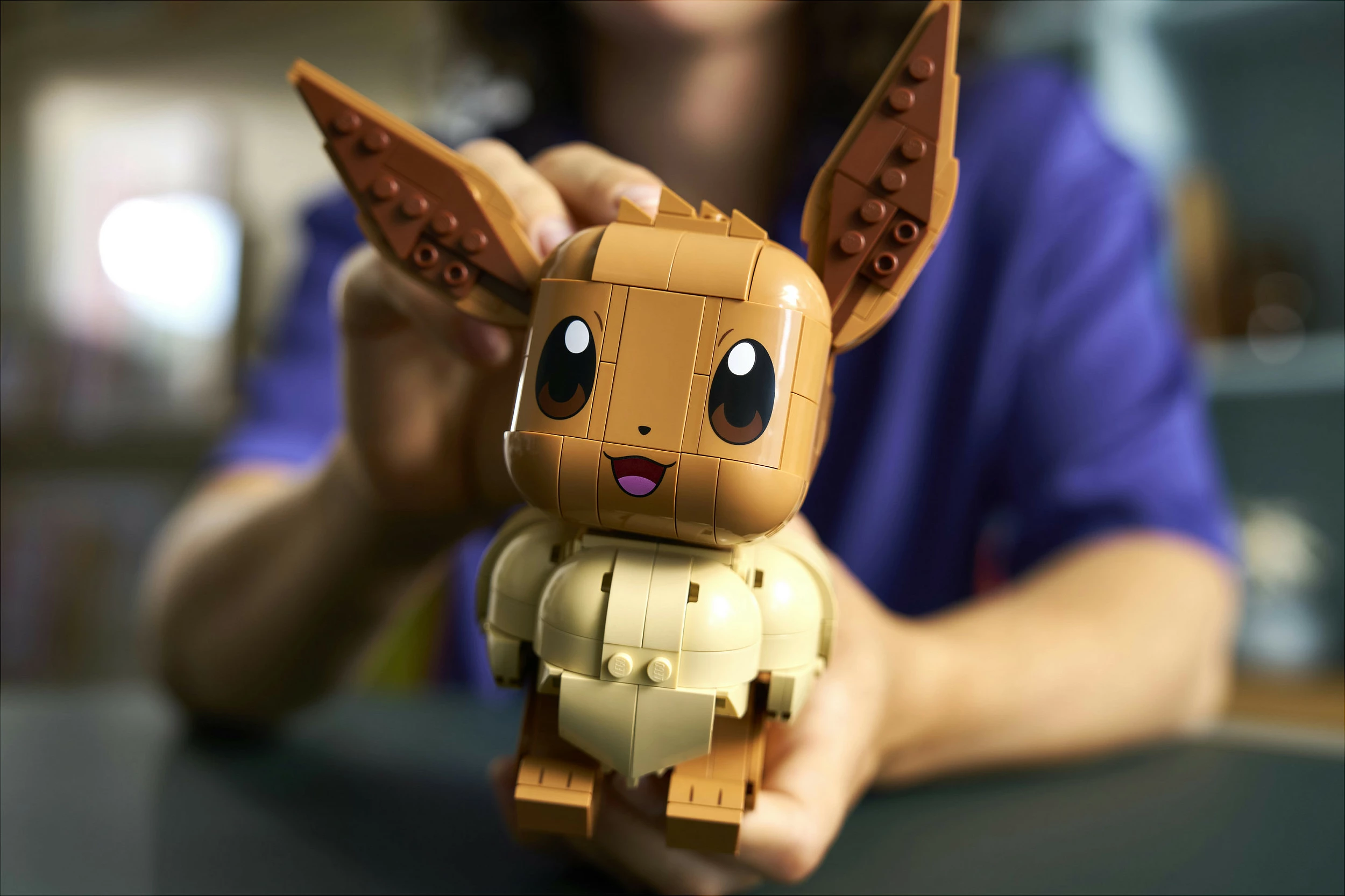 Set ndërtimi LEGO Pokémon Eevee (Evoli) 72151, 587 copë, 18+, Multicolor