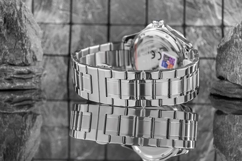 Orë dore për meshkuj Skmei, e zezë