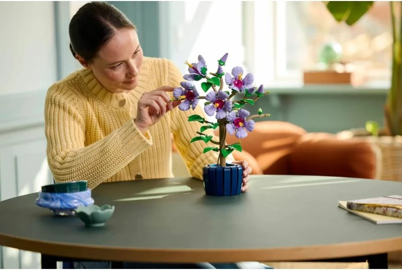 Set ndërtimi Lego për të rritur, Botanical Collection Hibiscus