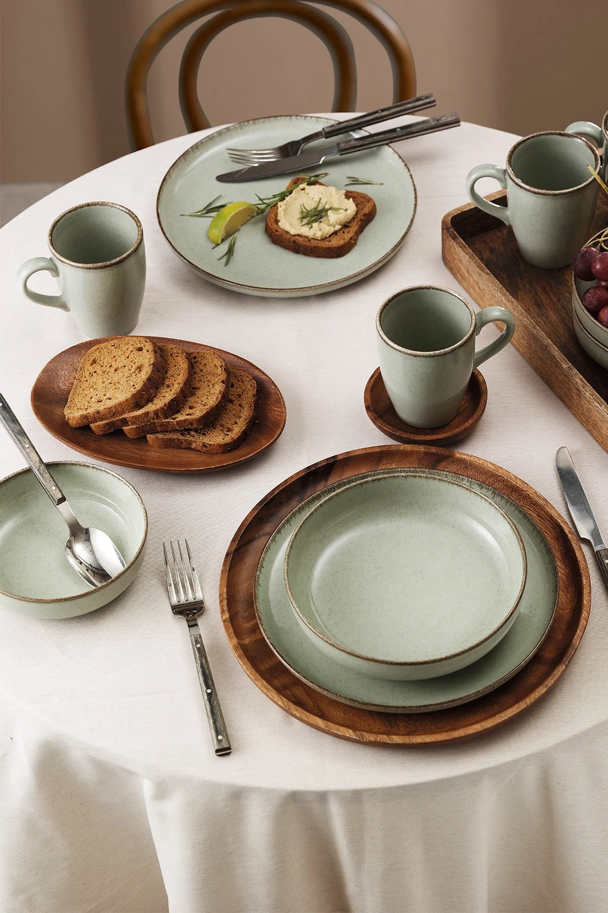 Set enësh për drekë (16 copë), Hermia Concept, MOD16Y2730P03