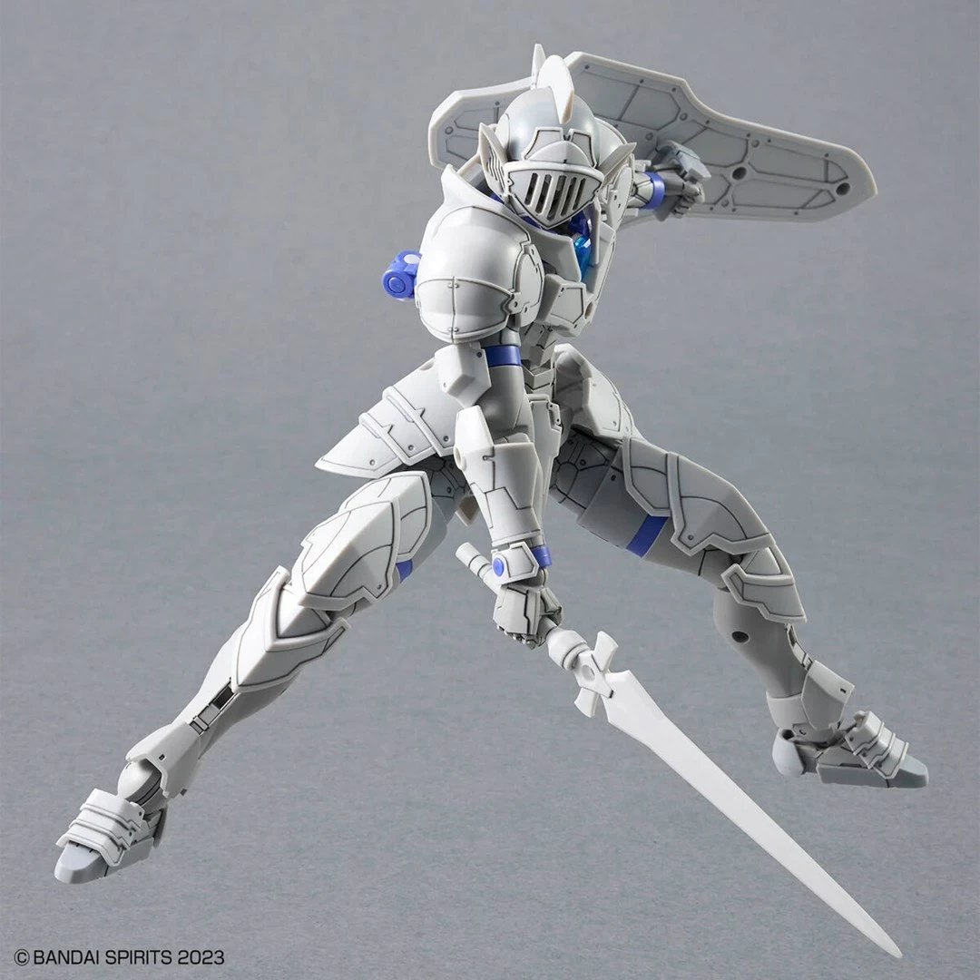 Figurë koleksionuese Bandai 30MF Liber Holy Knight, model për montim