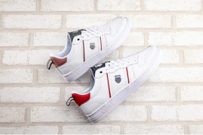 Atlete për meshkuj K-Swiss, të bardha