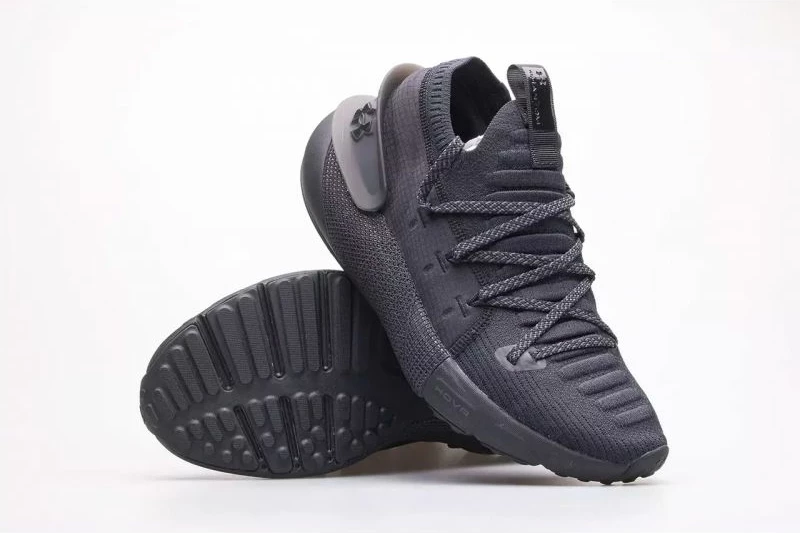 Atlete për femra Under Armour, të zeza [Madhësia: 36]
