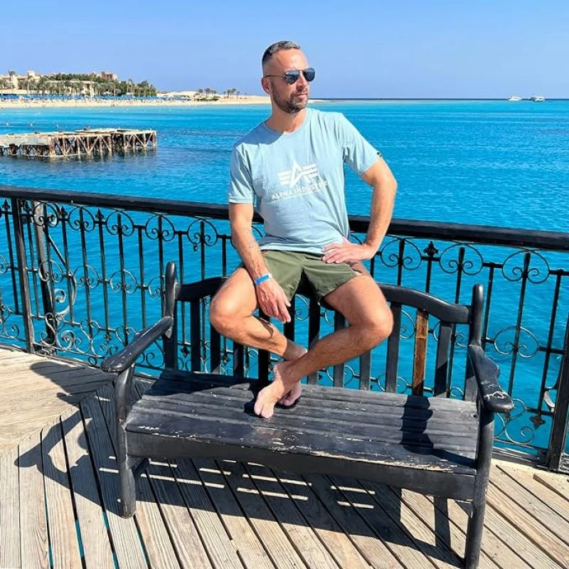 Maicë Alpha Industries për meshkuj, e kaltër