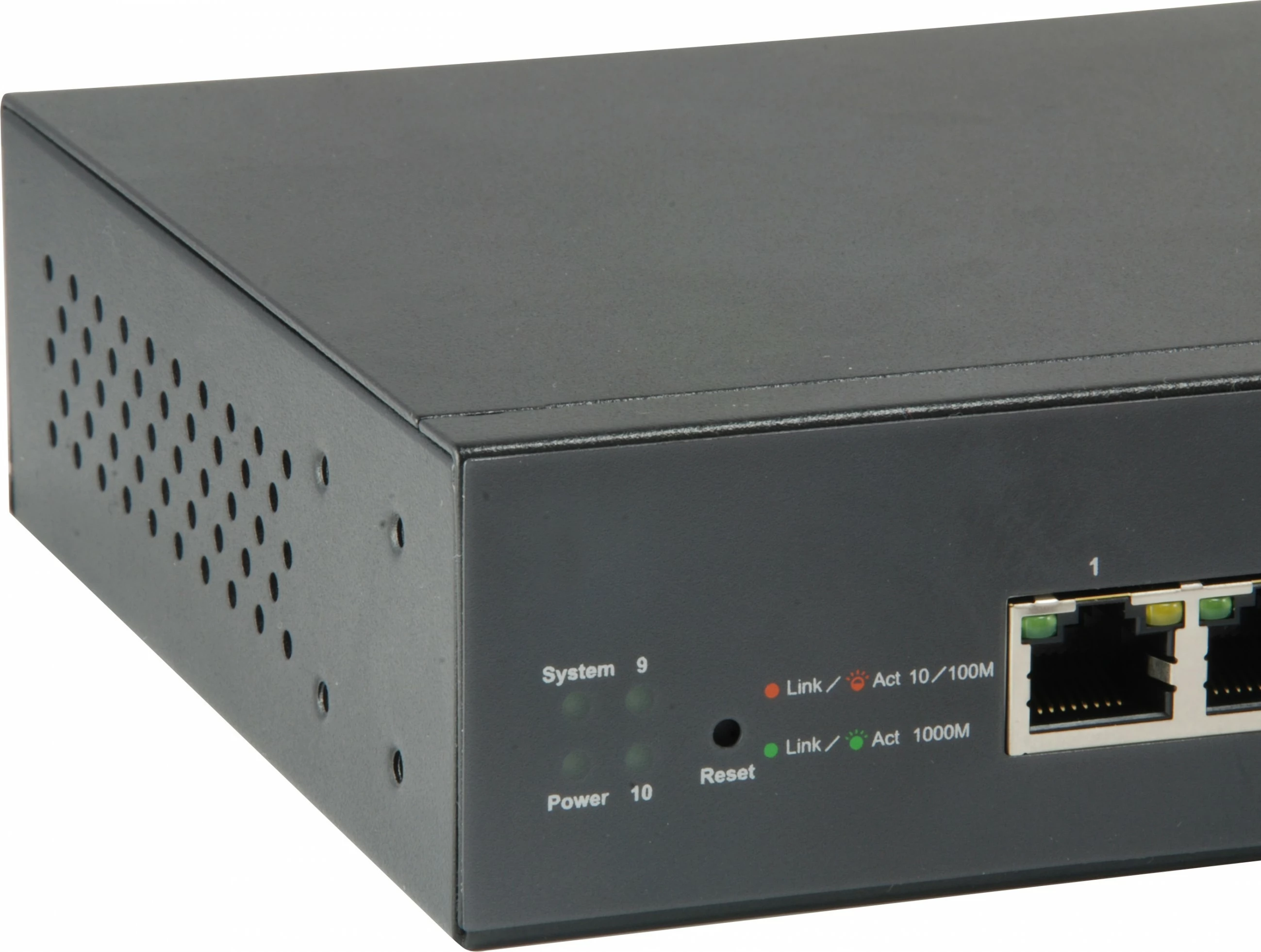 Switch LevelOne 10-Port Web Smart Gigabit PoE, 8 PoE Outputs, 2 x Gigabit SFP, 70W, i menaxhuar, Rack mounting