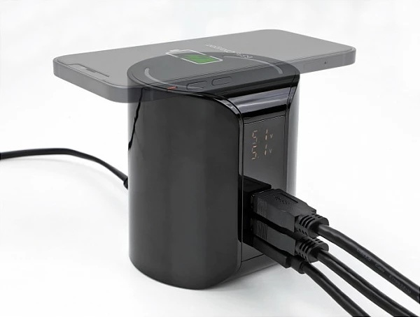 Karikues DeLOCK USB-C PD + 2x USB-A, 58W, karikim pa kabllo 10W, i zi