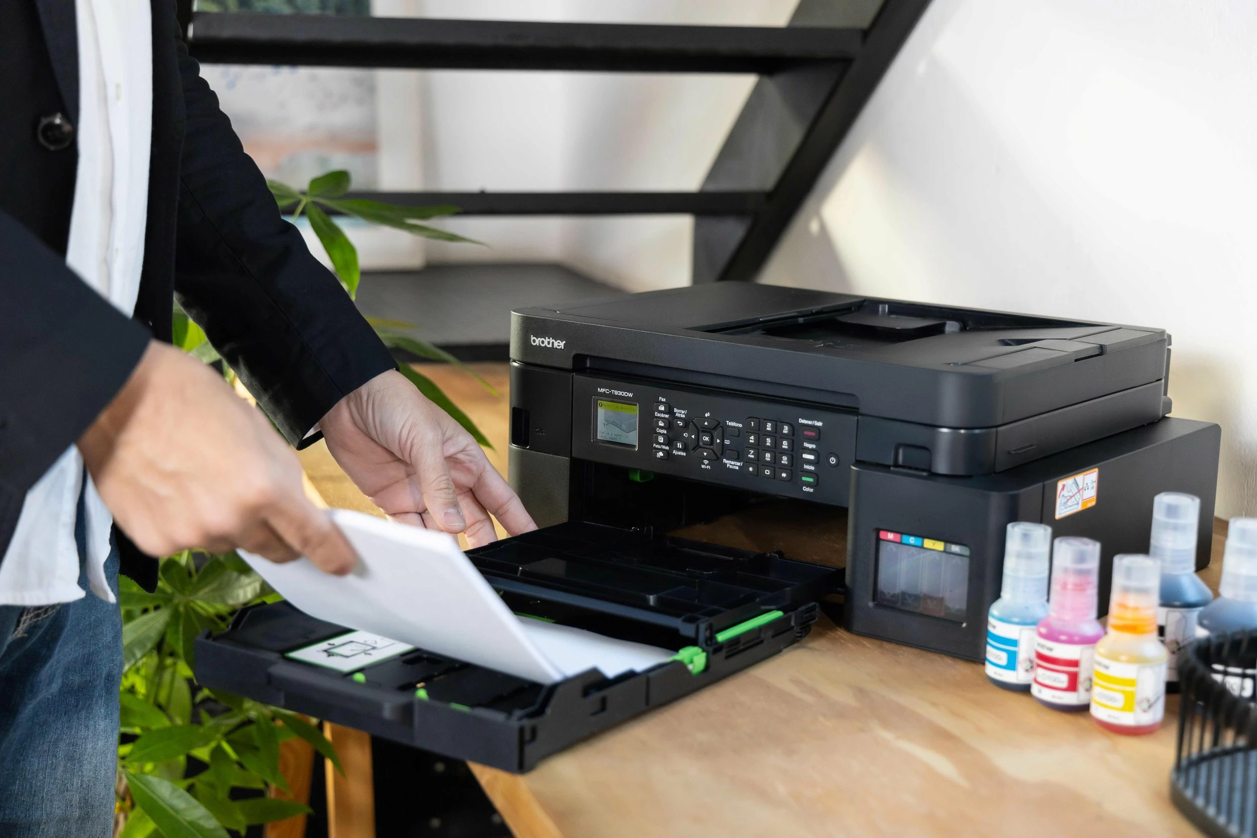 Printer multifunksional Brother MFC-T930DW A4, Wi‑Fi, Ethernet, CISS, duplex, ADF 20 fletë, i zi