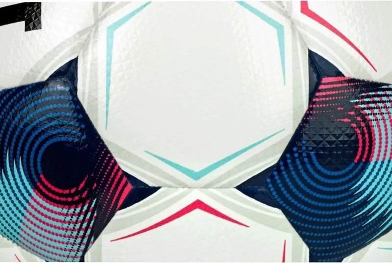 Top futbolli Select, i bardhë