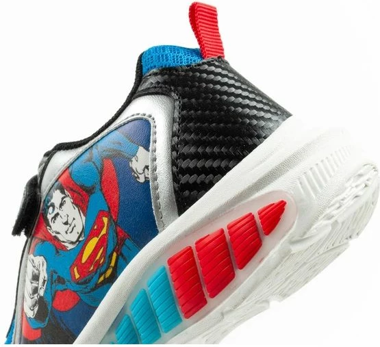 Atlete për djem Leomil Superman LED [Madhësia: 28]