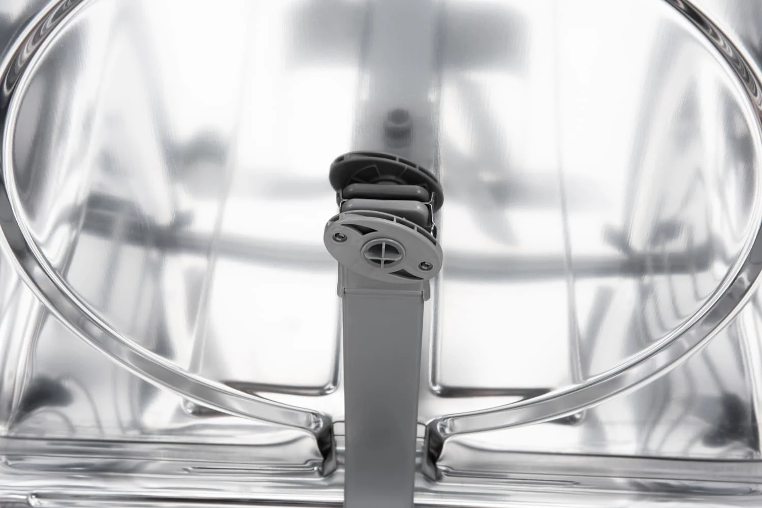 Makinë Larëse Enësh ETA 239490001E