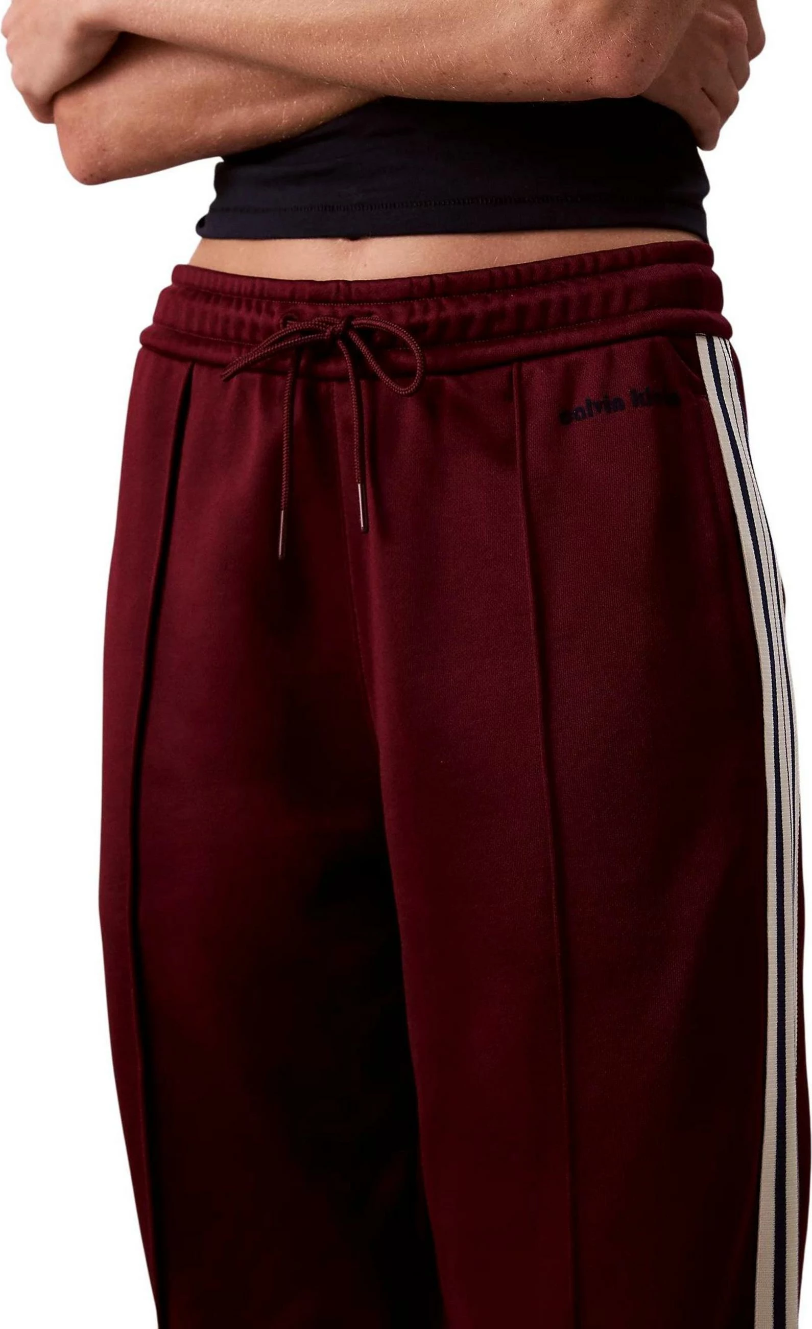 Pantallona sportive për femra Calvin Klein Jeans LV144C239G, bordeaux [Madhësia: M]